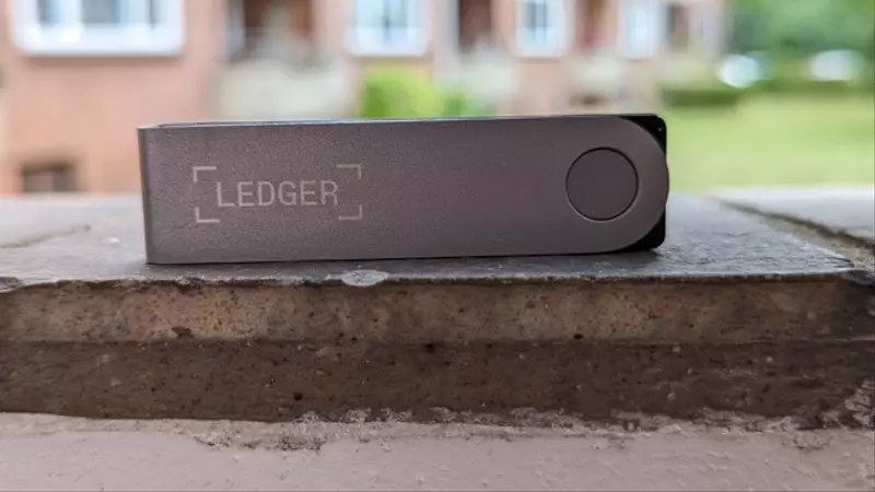 Ledger Nano X Vorderansicht