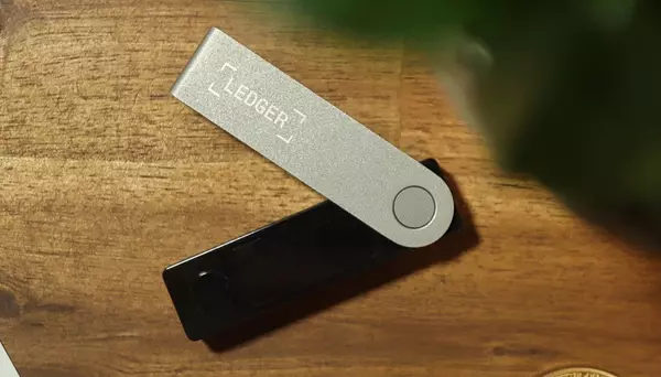 Ledger Nano X Erfahrungen (2024) - Premium Hardware Wallet 149€ wert?