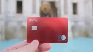 Krak Card Review: Die Kraken-Debitkarte mit bis zu 2 % Cashback im Alltagstest
